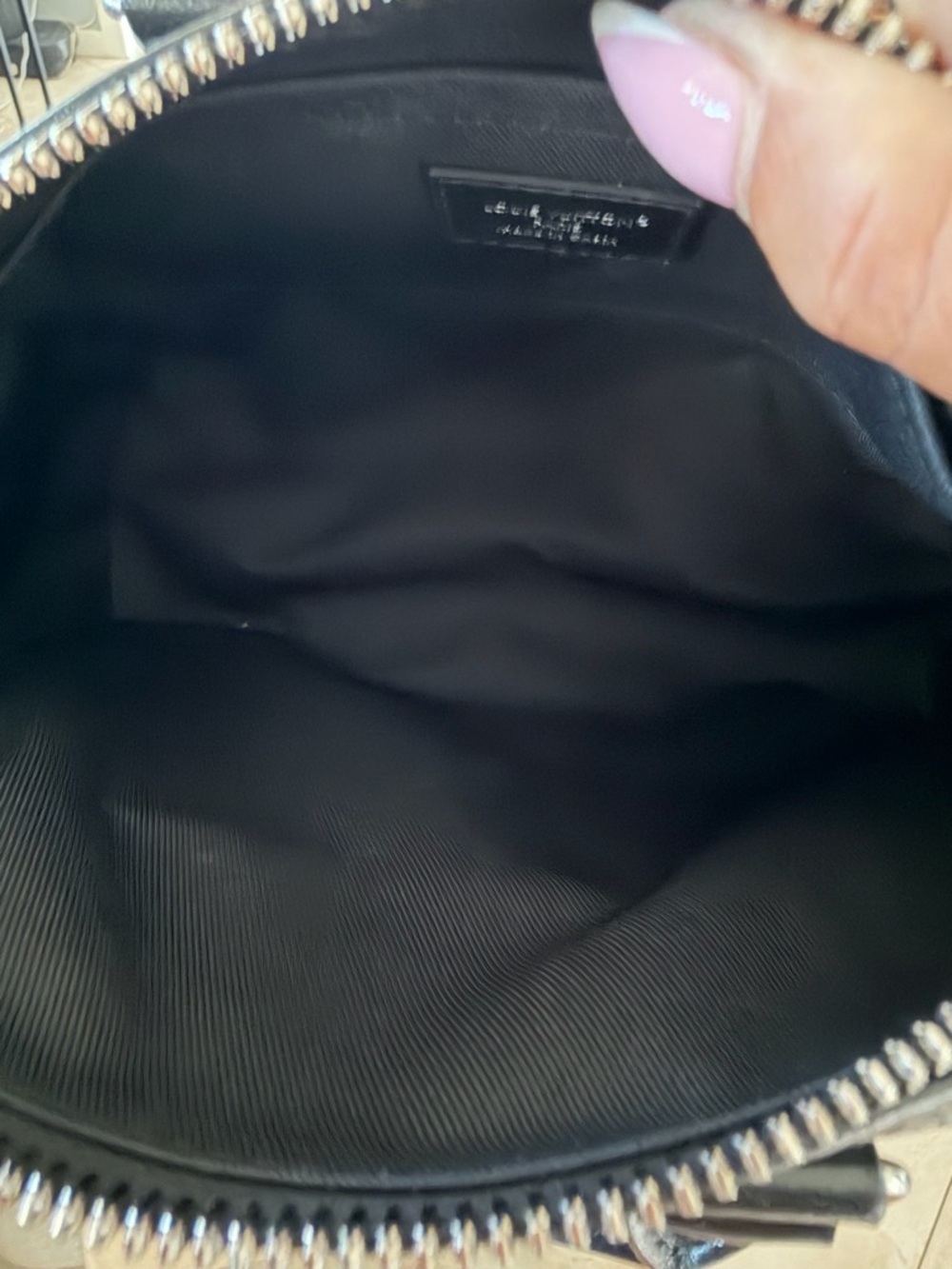 Pharrell Louis Vuitton Keepall Cargo Bandouliere 25 Leather 3 way bag like new - Picture 11 of 16